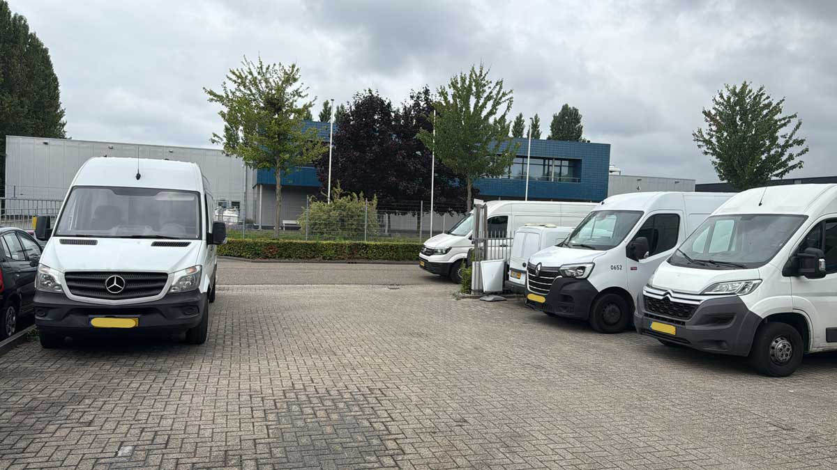 Busverhuur AutoFix Garage - Oosterhour